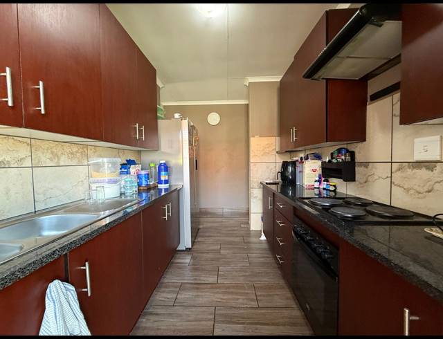 3 BEDROOM HOUSE FOR SALE IN WATERVAL EAST